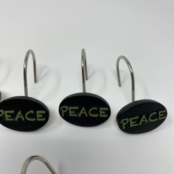 Set of 12 Holiday Shower Curtain Hooks - Picture 4 of 4